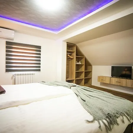 Ξενοδοχείο με διαμερίσματα Marino Lux Prenociste 4*