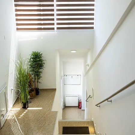 Marino Lux Prenociste Ξενοδοχείο με διαμερίσματα