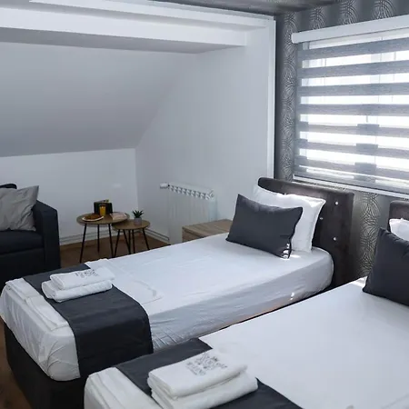 Ξενοδοχείο με διαμερίσματα Marino Lux Prenociste 4*