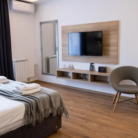 Marino Lux Prenociste Ξενοδοχείο με διαμερίσματα